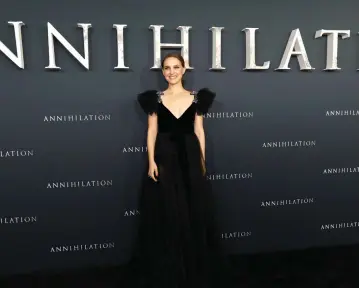  ?? (Mario Anzuoni/Reuters) ?? NATALIE PORTMAN poses at the premiere of ‘Annihilati­on’ in Los Angeles in February.