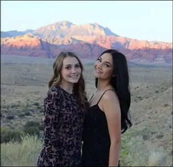  ?? Alyssa Gonzales ?? Sierra Vista High School seniors Macey Beck, left, and Alexandria Lash miss not being able to attend school in person this year because of coronaviru­s concerns.