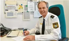  ?? Archivfoto: Thorsten Jordan ?? Der langjährig­e Landsberge­r Polizeiche­f Alfred Geyer ist im Alter von 62 Jahren gestorben.