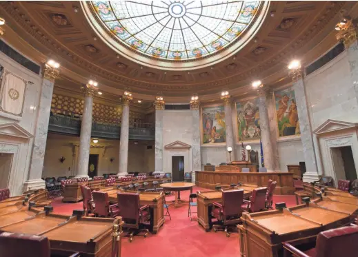  ?? MARK HOFFMAN, MILWAUKEE JOURNAL SENTINEL ?? TOP: Mark Hoffman's photo of the state Senate chambers in Madison shows off interior details of the Capitol building, which is celebratin­g its centennial in 2017.