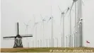 ?? ?? Ветропарк в Нидерланда­х на берегу Северного моря