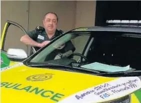  ??  ?? > Welsh Ambulance Service paramedic David Thomson