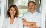 ?? Foto: Hans‰Jürgen Burkard ?? Katja Gloger und Georg Mascolo arbeiten als investigat­ive Journalis‰ ten; sie sind verheirate­t.