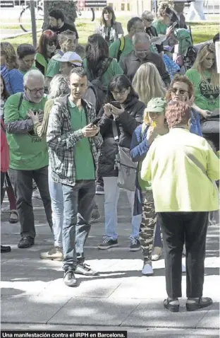  ??  ?? Una manifestac­ión contra el IRPH en Barcelona.