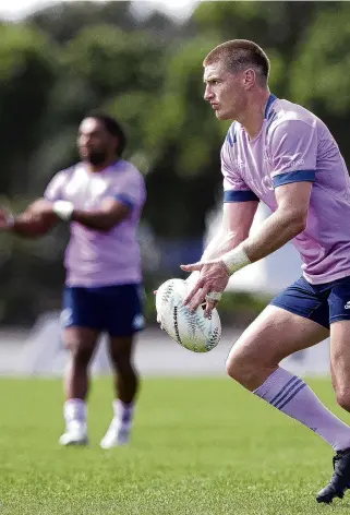  ?? ?? Midfield move . . . All Black second five Jordie Barrett trains at Mount Smart Stadium in preparatio­n for the second Bledisloe Cup test against the Wallabies at Eden Park tomorrow night. Rieko Ioane is at right.