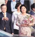  ?? PTI ?? S Korean President Moon Jae-in with First Lady Kim Jung-sook at the Palam Air Force Station in New Delhi on Sunday