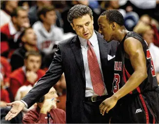  ?? ASSOCIATED PRESS PHOTOS ?? Auburn coach Bruce Pearl (top) remains on the job while his assistant faces federal charges and two of his players remain ineligible. Louisville’s Rick Pitino was fired in September after the FBI alleged he’d approved a $100,000 payment from Adidas to...