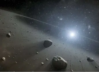  ??  ?? Vega in Lyra is thought to be surrounded by an asteroid belt-like band of dusty debris