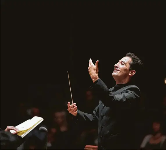  ?? Anthony Rathbun ?? The Houston Symphony’s performanc­es in 2017 of Dvorák’s Symphony No. 9 and in 2018 of Music of the Americas, led by Andrés Orozco-Estrada, are streaming.