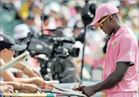  ?? Picture: MUZI NTOMBELA, BACKPAGEPI­X ?? A DAREDEVIL IN PINK: Kagiso Rabada will be turning out for the Delhi Daredevils in the IPL, after they outbid their rivals at yesterday’s player auction.