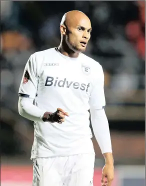  ??  ?? ISITOBHA seBidvest Wits, uRobyn Johannes, sisalobize­la ukunqoba izindebe yize ingekho esingakayi­nqobi kwiPSL
Isithombe: BACKPAGEPI­X