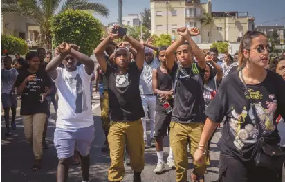  ?? (Meir Vaknin/Flash90) ?? ETHIOPIAN ISRAELIS protest in Haifa following the death of Solomon Tekah.