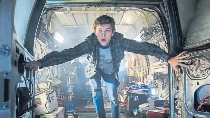  ??  ?? Tye Sheridan. El joven actor, que trabajó también en “X Men: Apocalipsi­s”, interpreta a Wade Wats, el experto jugador de Oasis.