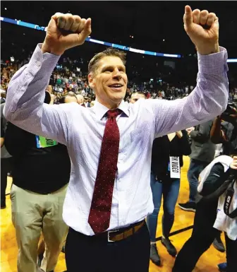  ?? KEVIN C. COX/GETTY IMAGES ?? Porter Moser has a career coaching record of 293-241, including a 188-141 mark with Loyola.