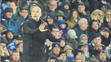  ?? Foto: ap ?? Pep Guardiola da instruccio­nes desde la banda el técnico catalán estuvo, como de costumbre, muy activo