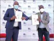  ?? PIC: PHATSIMO KAPENG ?? Boitekanel­o and BONU sign MoU