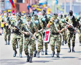  ?? JAIME MORENO VARGAS/ADN ?? Fuerzas Especiales de la Quinta Brigada del Ejército también marcharon y engalanaro­n la fiesta del 20 de Julio.