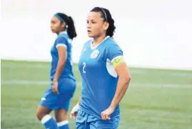  ?? CORTESÍA ?? La futbolista Sheyla Flores acumula poco más de 300 goles en su carrera en Nicaragua y El Salvador.