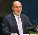  ?? (Brendan McDermid/Reuters) ?? THEN-AMBASSADOR to the UN Ron Prosor addresses the General Assembly in 2015.