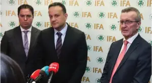  ?? ?? Controvers­y: Leo Varadkar on his way into the IFA AGM last night