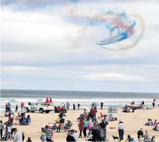  ?? MCAULEY MULTIMEDIA ?? Flying colours:
The Red Arrows during Portrush Air Show in 2018