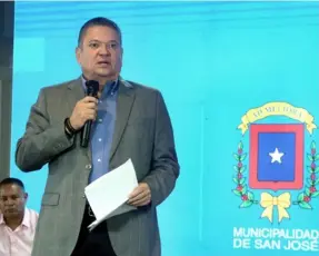  ?? ?? El alcalde de San José, Johnny Araya, dejará el cargo el próximo 30 de abril, luego de dirigir el municipio por tres décadas. ARCHIVO