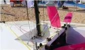  ?? ?? There are no more lines at the mast foot than on a classic dinghy: simple. Fittings are attached so as not to compromise watertight zones.