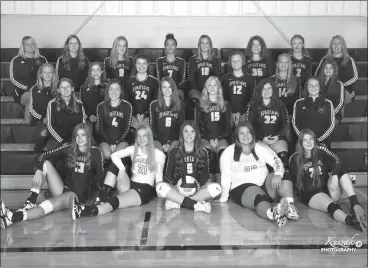  ?? Kaszak Photograph­y ?? The 2020 Ansley-Litchfield Spartans Volleyball team pictured above from Front Row left are Carli Bailey, Sydnee Sweley, Halie Racicky, Starla Divine, Brandi Slocum; Second Row: Student Manager Lakota Jenkins, Katherine Paitz, Hannah Speer, Peyton Henry, Shamane Zentz, Clysta Brott; Third Row: Student Manager Caydence Feldman, Student Manager Ava Paitz, Kaylee Rosentread­er, Mariah Brott, Lyndsie McAuliff, Brooke Fecht Fourth Row: Coach Lindsey Kulhanek, Coach Bevin Drew, Gradie Cunningham, Chloe Ellison, Audrey Hogg, Chancey Hoblyn-Bittner, Kaylee Rohde, Head Coach Jamee Smith.