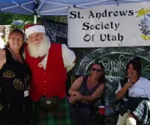  ?? BRIAN G GILES ?? Scottish Santa was at the Payson Scottish Festival with St. Andrews Society of Utah.