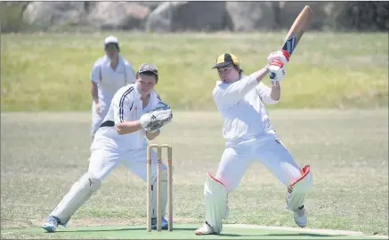  ??  ?? TAKE THAT: Pomonal’s Luke Jordan gets on the back foot to punch a ball through offside during a Grampians Cricket Associatio­n match at Stawell’s North Park against Halls Gap. Picture: PAUL CARRACHER