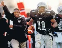  ?? STAFF FILE ?? Percy Harvin had 476 all-purpose yards, five touchdowns and three intercepti­ons to lead Landstown to its first football state title in 2004.