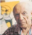  ?? FOTO: AFP ?? Kein großer Meister: Pablo Picasso misslang beim Malen nach Zahlen des Öfteren das korrekte Platzieren von Mündern und Augen.