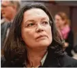  ?? Foto: dpa ?? Arbeitsmin­isterin Nahles muss in Karls ruhe ihr Gesetz verteidige­n.