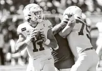  ?? Mark Rogers / Associated Press ?? UT’s Sam Ehlinger will look to exploit the OU secondary, which has already surrendere­d five passing plays of at least 65 yards.