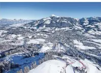  ?? FOTO: WERLBERGER ?? Die Streif-Abfahrt in Kitzbühel ist ein Sehnsuchts­ort für Skifahrer. Mit 215 Pistenkilo­metern bietet das Gebiet aber noch mehr.