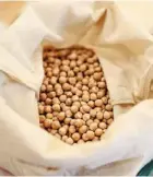  ?? — POLINA TANKILEVIT­CH/ pexels ?? Scientists have found a way to upcycle waste from chickpeas, soy beans and wheat, all the usual ingredient­s in plant-based proteins.