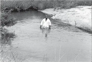  ?? Pictures: Sabelo Mlangeni ?? Mfundisi Ndlangaman­dla eFernie, 2002. Mlangeni’s Zion church photos are now the subject of an exhibition.