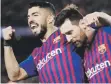  ??  ?? GOZO. Luis Suárez y Lionel Messi celebran un gol.