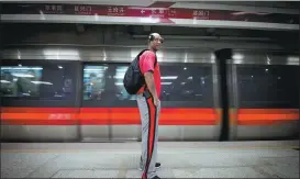  ?? FU ZENGKAI / FOR CHINA DAILY ?? Adopted Beijinger Stephon Marbury feels right at home in the capital.