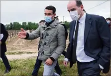  ?? (Photo AFP) ?? Jean Castex est venu constater l’ampleur des dégâts dans l’Hérault et a annoncé que l’Etat devait « être à la hauteur de cette catastroph­e ».