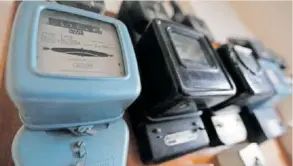  ?? REUTERS ?? Contadores de electricid­ad en una casa de Burdeos (Francia).