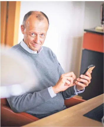  ?? FOTO: TIM HOFFMANN ?? Friedrich Merz (64) hat das Interview mit unserer Redaktion per Telefonkon­ferenz geführt.