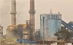  ?? FOTO: ESPECIAL ?? La siderúrgic­a Altos Hornos de México ha sido señalada por vender una planta chatarra a Pemex con un sobrecosto de 240 millones de dólares.