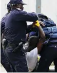  ?? EDIÇÕES NOVEMBRO ?? Meliante capturado pela Polícia Nacional em Luanda