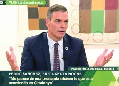  ??  ?? El presidente del Gobierno, Pedro Sánchez, durante su entrevista ayer en La Sexta Noche