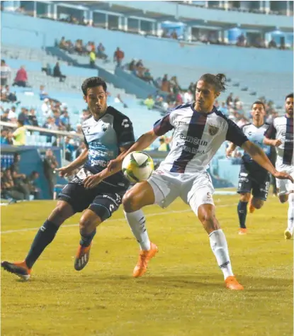  ?? YAZMÍN SÁNCHEZ ?? Atlante no bajo los brazos y al final evitó la caída frente al TM Futbol Club.