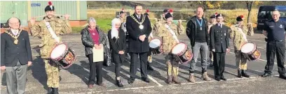  ??  ?? ●●Mayor Billy Sheerin (far left) during his tour of the Holcombe Moor Army Cadet training facility