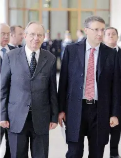  ?? Ansa ?? Il ministro dell’Economia Pier Carlo Padoan e Raffaele Cantone (Anac)