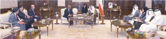  ??  ?? His Highness the Prime Minister Sheikh Jaber Al-Mubarak Al-Hamad Al-Sabah meets with Algerian Foreign Minister Abdulqader Musahel.