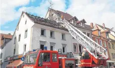  ?? FOTO: EICH ?? Das Ausmaß des Brandes in der Villinger Innenstadt wird am nächsten Tag deutlich.